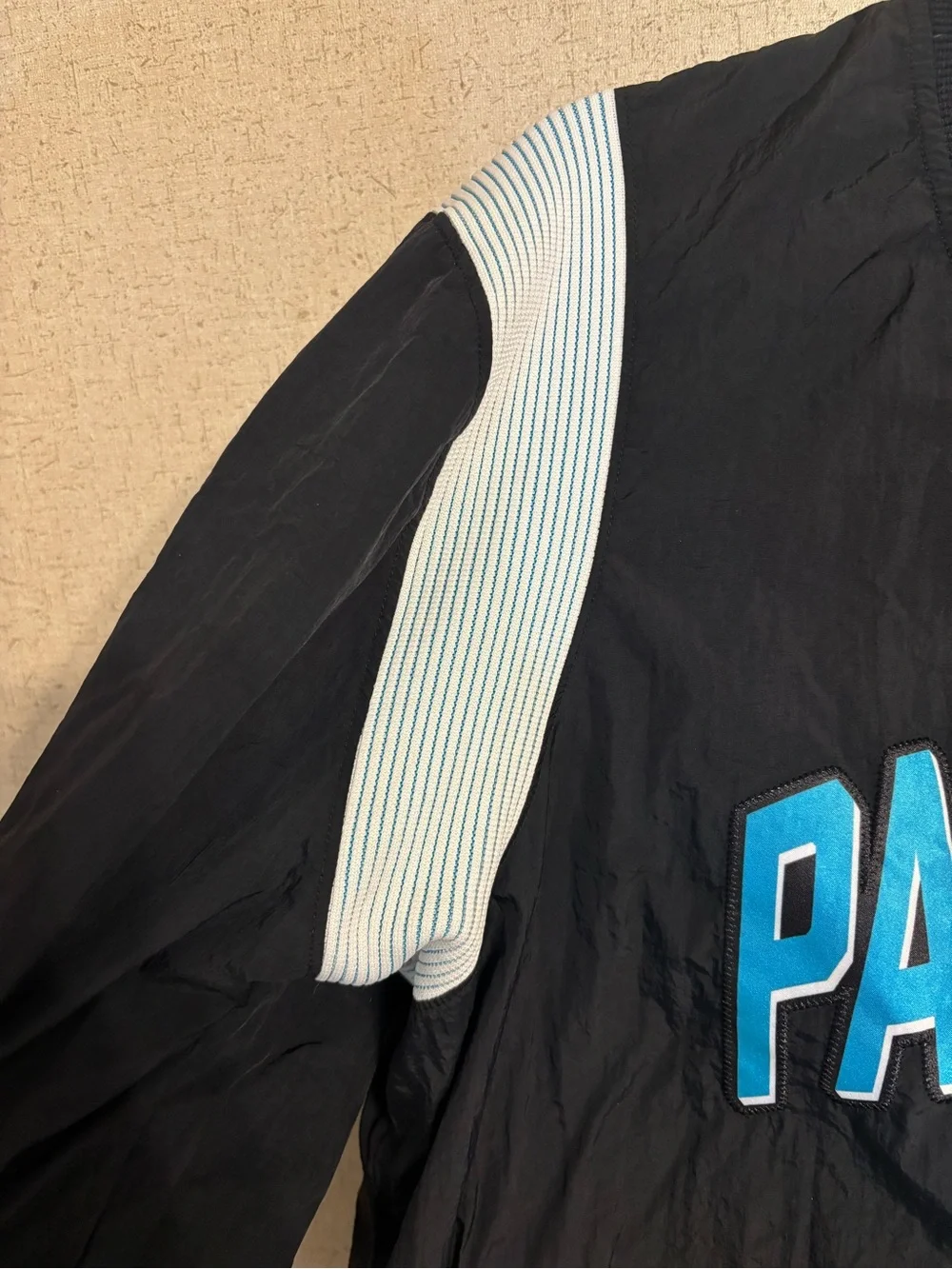 Nike Carolina Panthers Black windbreaker  Jacket Medium unisex